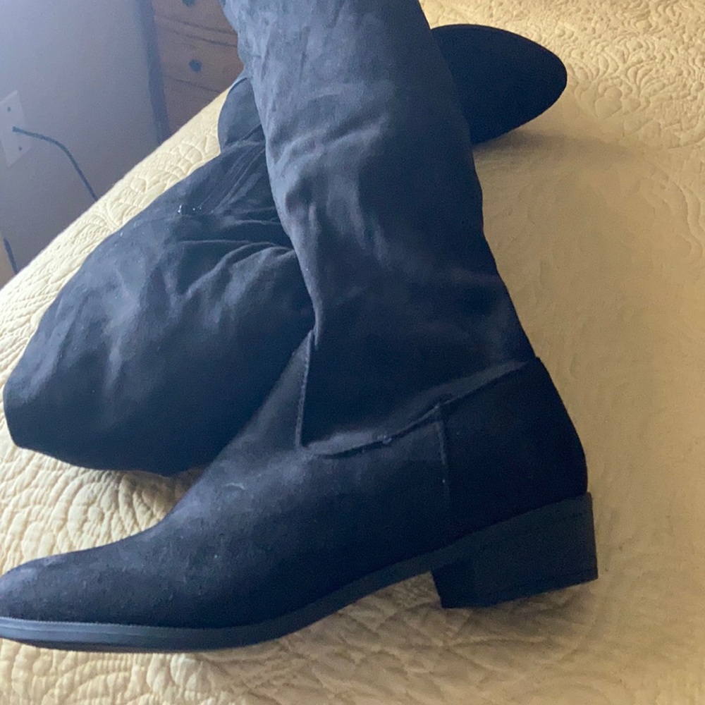 boots suede